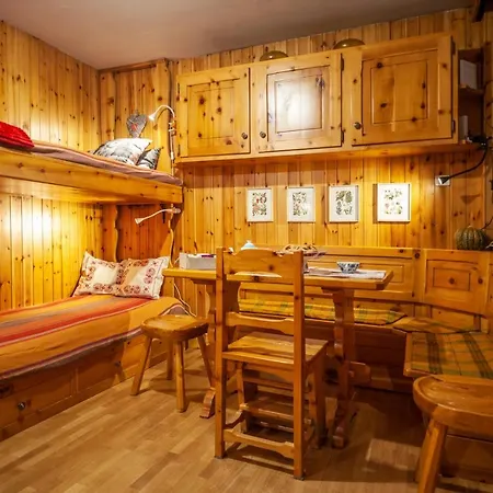 Casa-chalet, In Centro A Courmayeur!