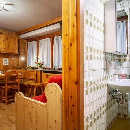 Lejlighed Casa-chalet, In Centro A Courmayeur! *