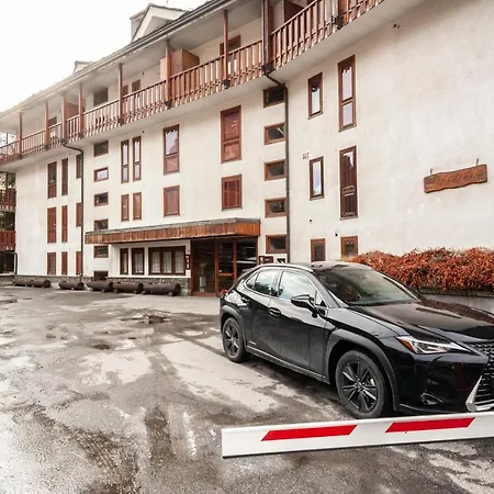 Casa-chalet, In Centro A Courmayeur! Lejlighed *